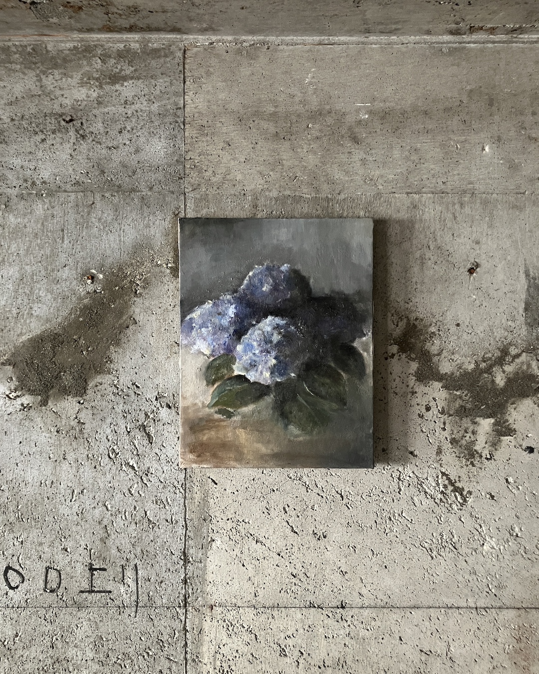 【真作】絵画　日本画（色紙）　静物画　自然の恵みをシンプルな筆致で表現　U25 頭のかたちをした花瓶と日本の版画のある静物 - Wikipedia